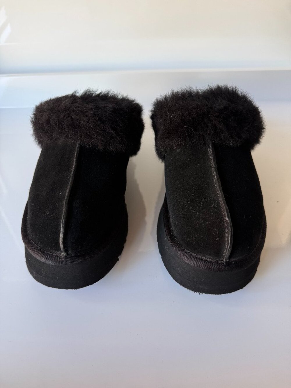 UGG Disquette Slip Ons-Girls-Black